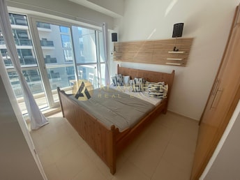 Mayfair Residency Apartment for Rent, Business Bay, Dubai