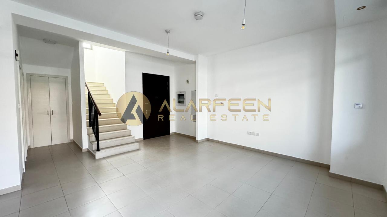  Villa for Rent, Town Square, Dubai