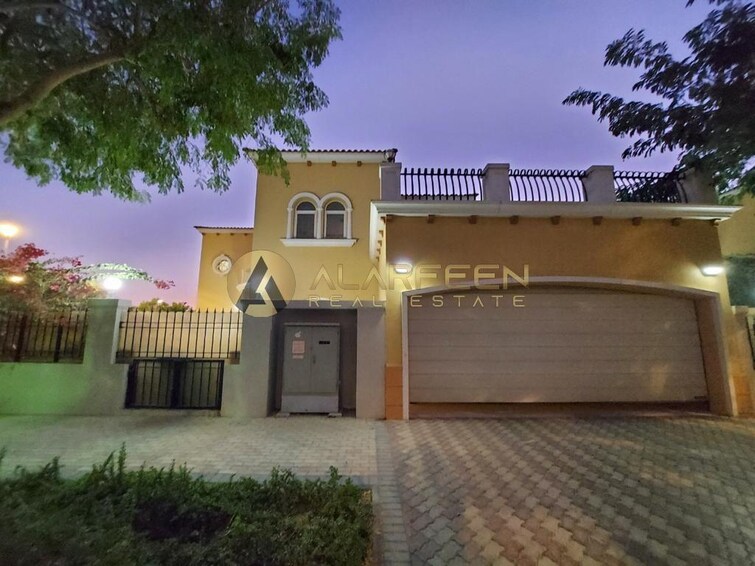  Villa for Rent, Jumeirah Park, Dubai