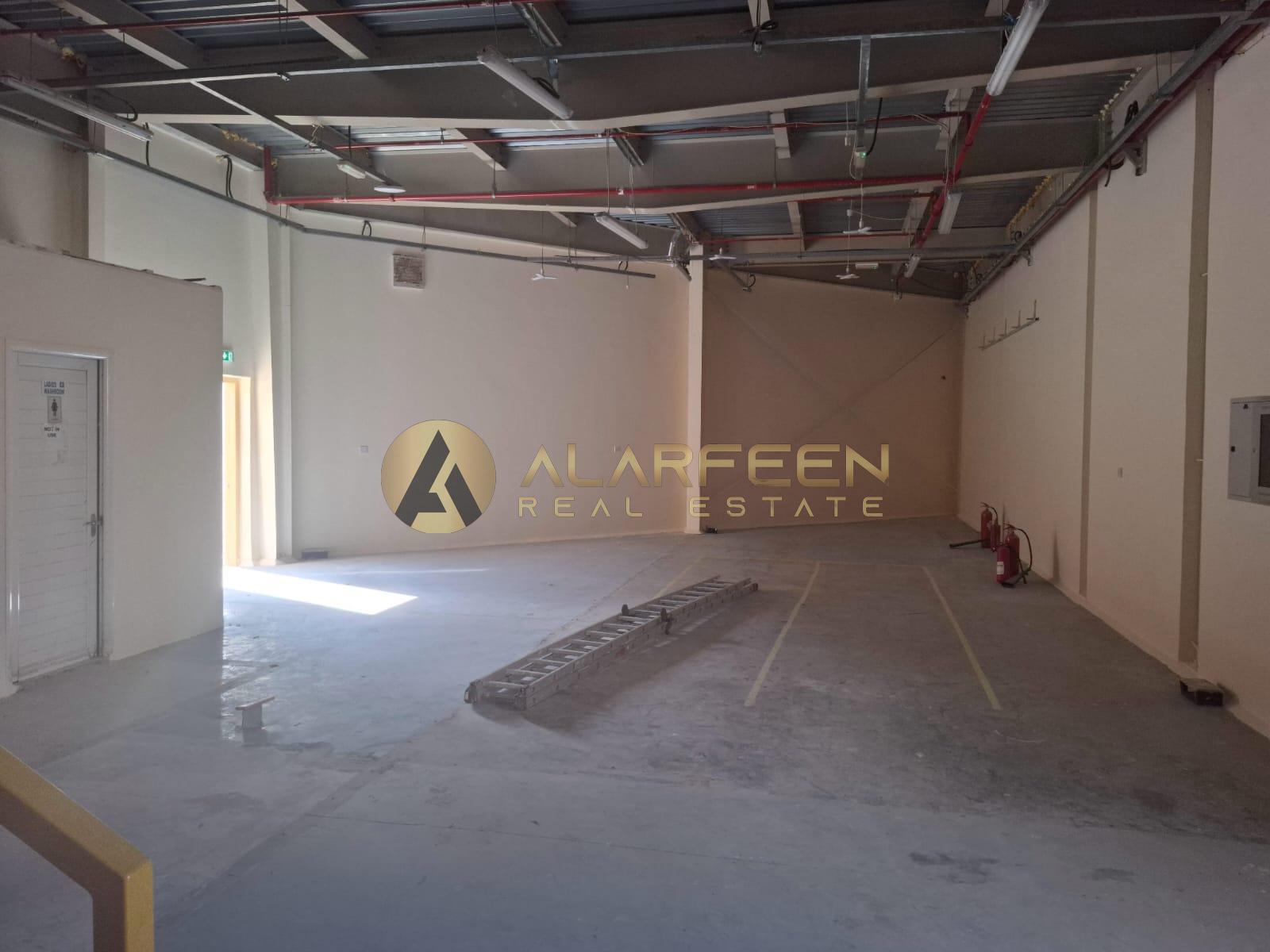 2690 Sq.Ft. Warehouse for Rent in Jebel Ali Industrial Area, Jebel Ali ...