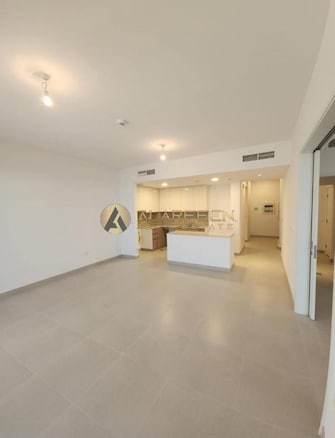 4 BR Townhouse For Rent in Reem Townhouses Cover Image