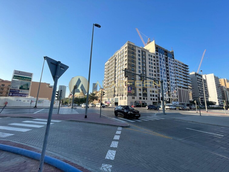 Binghatti Amber Shop for Rent, Jumeirah Village Circle (JVC), Dubai