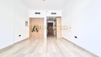 Apartment For Sale in Pantheon Elysee II
