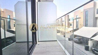 Apartment For Sale in Pantheon Elysee II