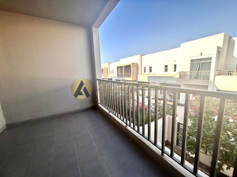Hayat Townhouses Villa for Rent, Town Square, Dubai