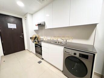 Apartment For Rent in Expo Village