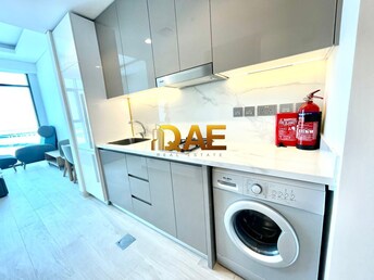 Dubai Healthcare City Phase 2 Apartment for Rent, Al Jaddaf, Dubai