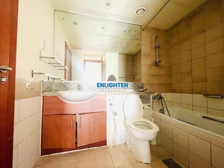 Al Ghozlan Apartment for Rent, The Greens, Dubai