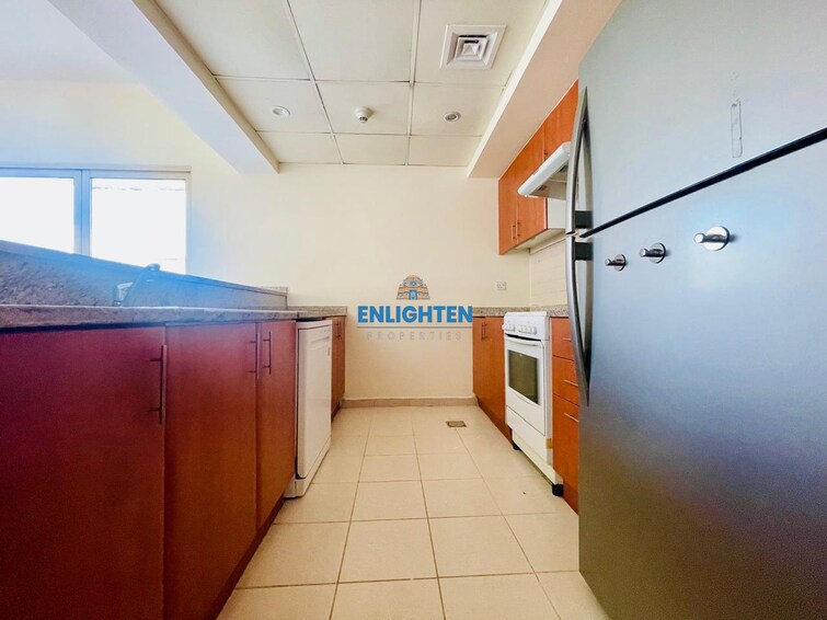 Al Ghozlan Apartment for Rent, The Greens, Dubai
