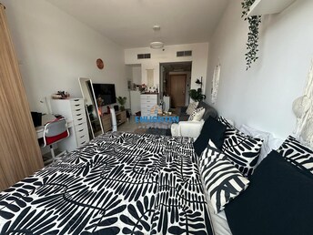 Apartment For Sale in Pantheon Elysee II