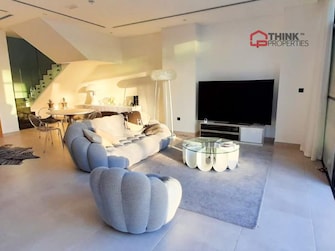 3 BR Townhouse For Rent in Jumeirah Luxury Cover Image