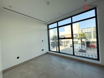 3 BR Townhouse For Sale in Jumeirah Luxury Cover Image