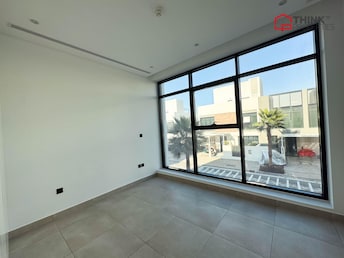 Jumeirah Luxury Townhouse for Sale, Jumeirah Golf Estates, Dubai