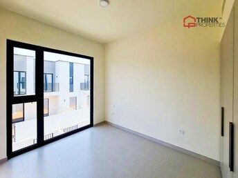 3 BR Townhouse For Sale in Dubai South