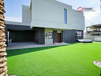 3 BR Townhouse For Sale in Dubai South