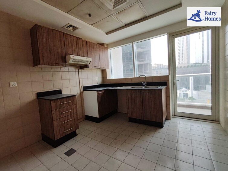 Burj Al Nujoom Apartment for Sale, Downtown Dubai, Dubai