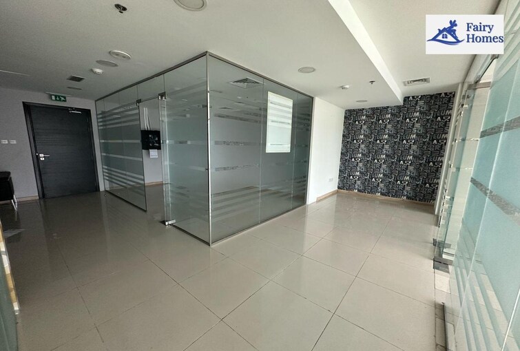Clover Bay Tower Office Space for Rent, Business Bay, Dubai