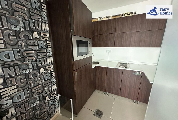 Clover Bay Tower Office Space for Rent, Business Bay, Dubai