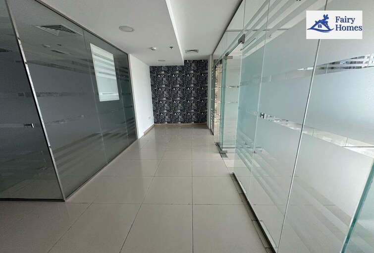Clover Bay Tower Office Space for Rent, Business Bay, Dubai