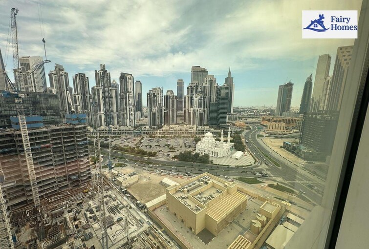 Clover Bay Tower Office Space for Rent, Business Bay, Dubai