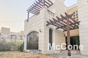 4 BR Villa For Rent in Naseem Cover Image