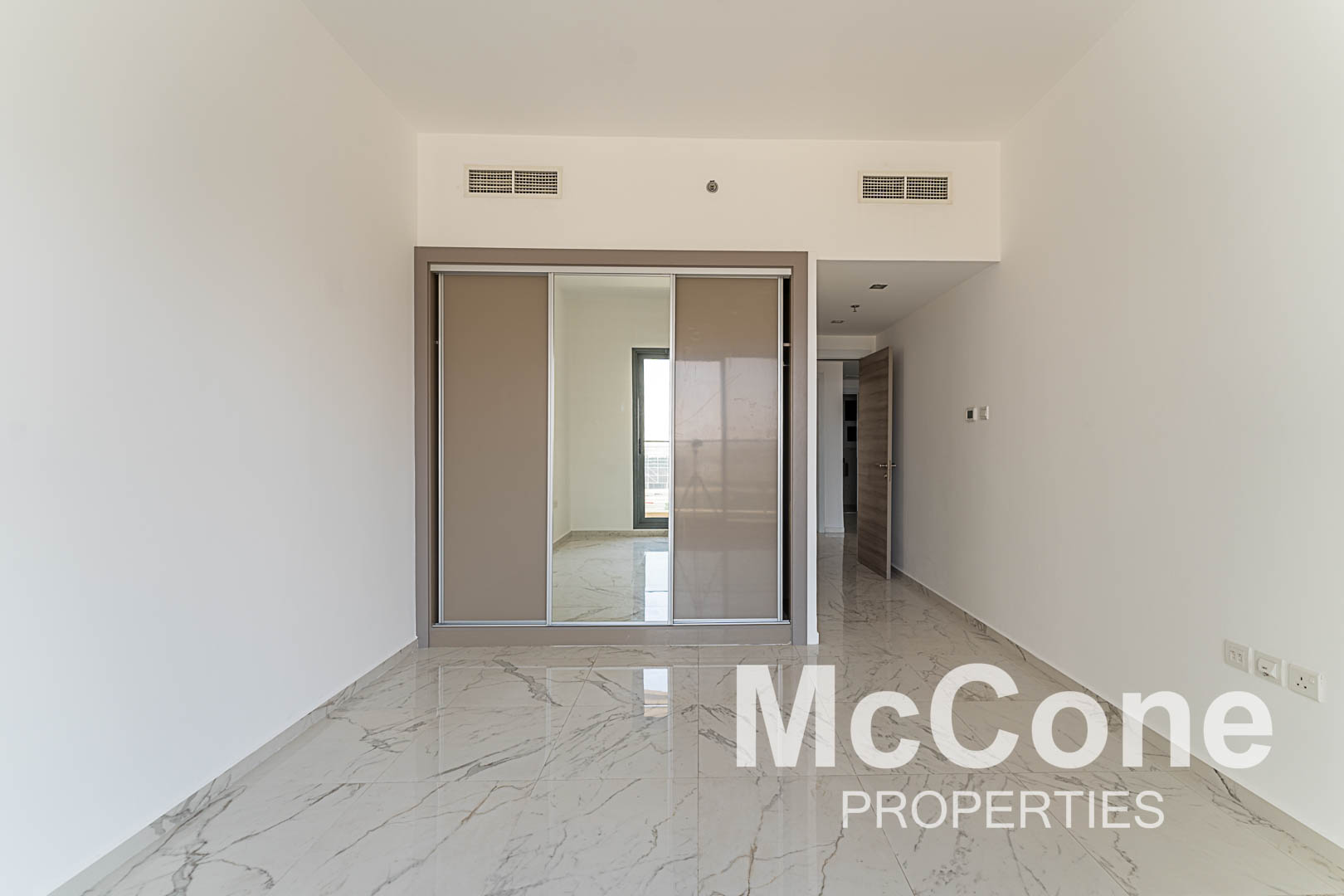  Apartment for Rent, Jumeirah Village Circle (JVC), Dubai