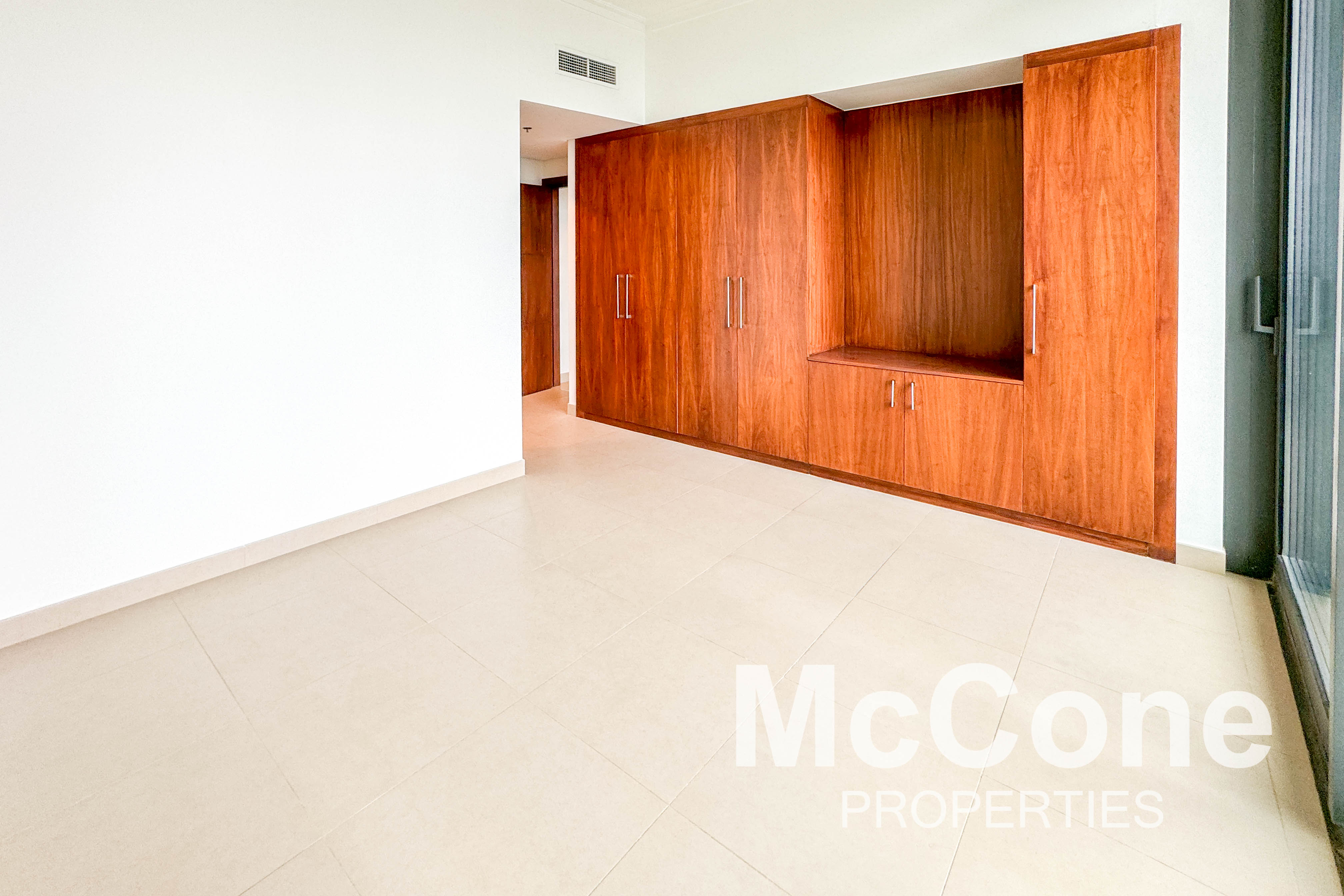 Burj Vista Apartment for Rent, Downtown Dubai, Dubai