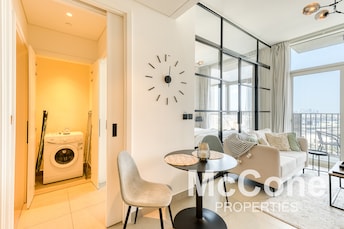 1 BR Apartment For Rent in Collective