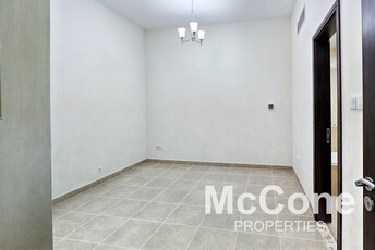 Infinity Building Apartment for Rent, Sheikh Zayed Road, Dubai