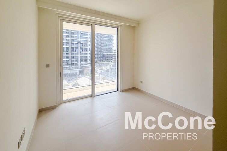 EMAAR Beachfront Apartment for Rent, Dubai Harbour, Dubai