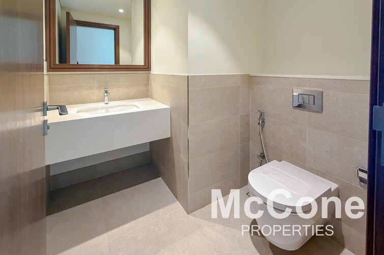 EMAAR Beachfront Apartment for Rent, Dubai Harbour, Dubai