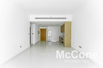 EMAAR Beachfront Apartment for Rent, Dubai Harbour, Dubai