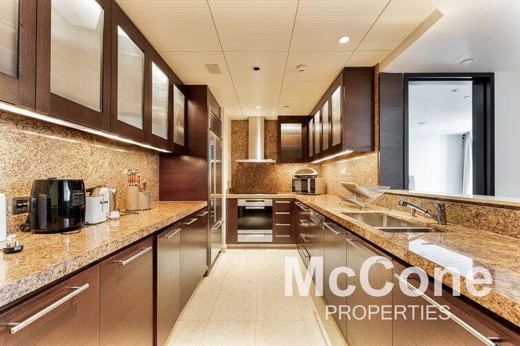 Burj Khalifa Apartment for Rent, Downtown Dubai, Dubai