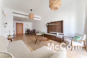Al Thayyal Apartment for Rent, The Greens, Dubai