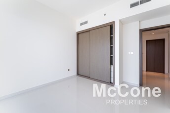 EMAAR Beachfront Apartment for Rent, Dubai Harbour, Dubai