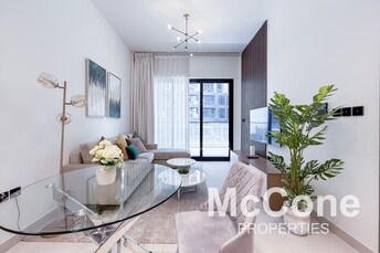 Binghatti Canal Building Apartment for Rent, Business Bay, Dubai