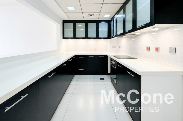 Skyview Tower Apartment for Rent, Dubai Marina, Dubai