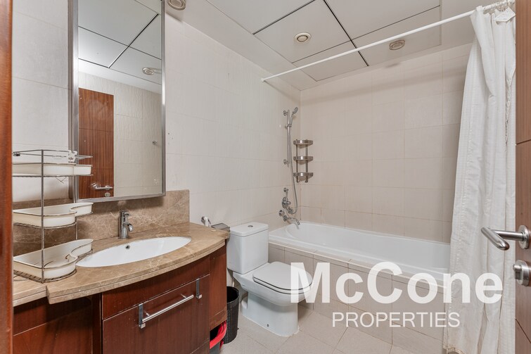 Standpoint Towers Apartment for Rent, Downtown Dubai, Dubai