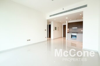 EMAAR Beachfront Apartment for Rent, Dubai Harbour, Dubai