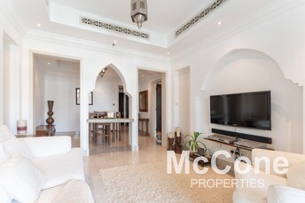 The Old Town Island Apartment for Rent, Downtown Dubai, Dubai
