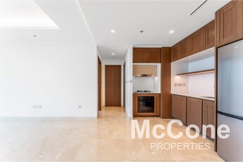 EMAAR Beachfront Apartment for Rent, Dubai Harbour, Dubai