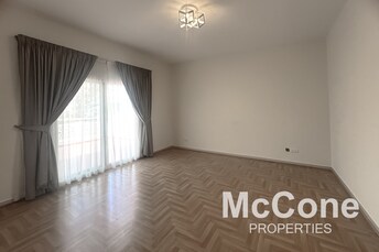  Villa for Rent, The Meadows, Dubai