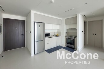 EMAAR Beachfront Apartment for Rent, Dubai Harbour, Dubai