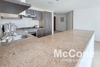 Ontario Tower Apartment for Rent, Business Bay, Dubai