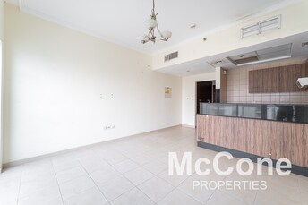 Burj Al Nujoom Apartment for Rent, Downtown Dubai, Dubai