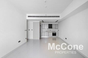 EMAAR Beachfront Apartment for Rent, Dubai Harbour, Dubai