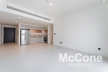 EMAAR Beachfront Apartment for Rent, Dubai Harbour, Dubai