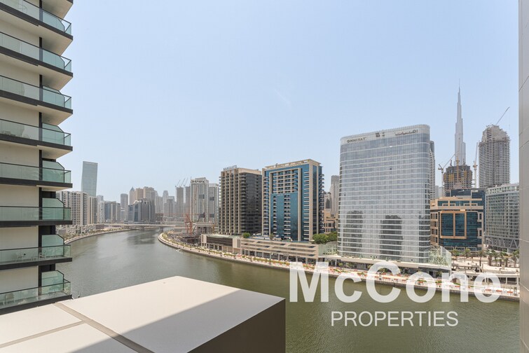 Royal Continental Suites Apartment for Rent, Business Bay, Dubai
