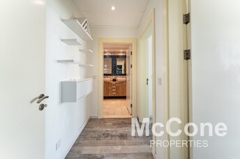 Shoreline Apartments Apartment for Rent, Palm Jumeirah, Dubai