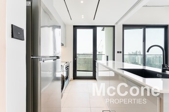 Binghatti Canal Building Apartment for Rent, Business Bay, Dubai